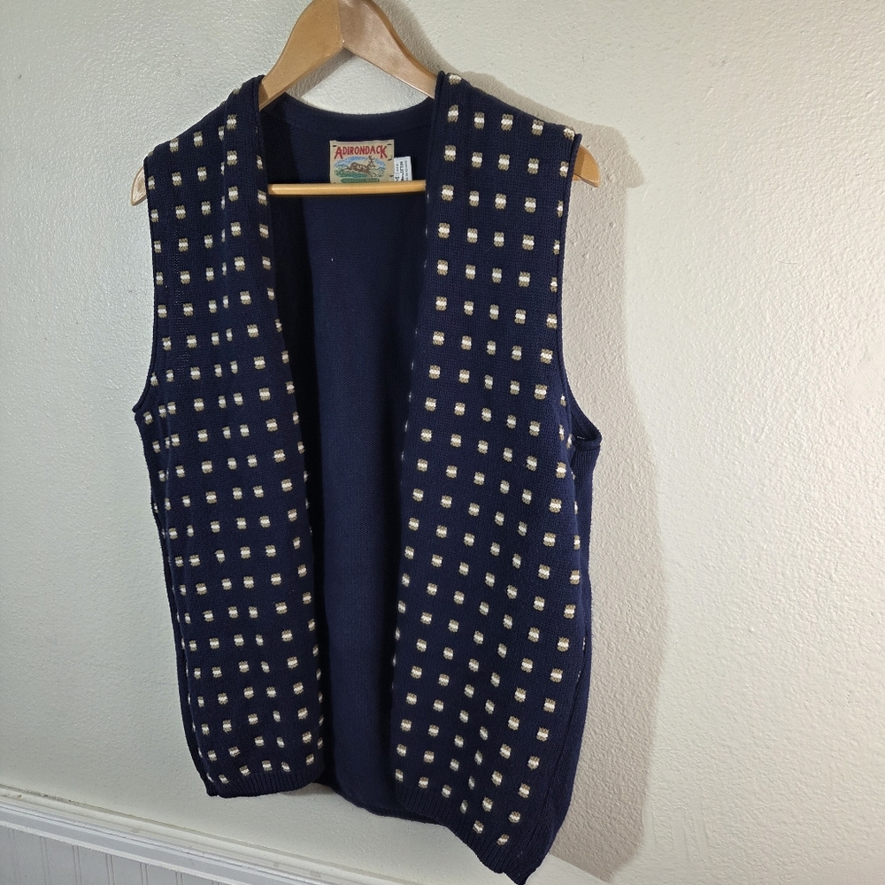 Men’s Vintage Adirondack Navy Knit Sweater Vest Geometric Size Medium - Picture 2 of 10